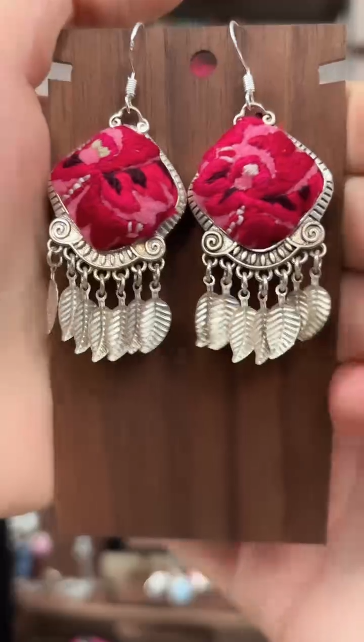 【闪购商品】织绣织绣民族风老绣饰319