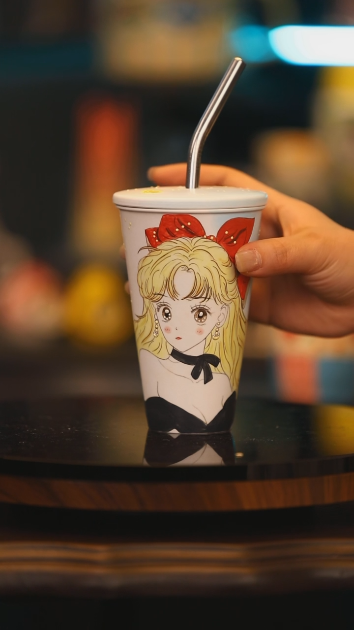 【闪购商品】摆件景德镇高温釉下彩绘设计师款