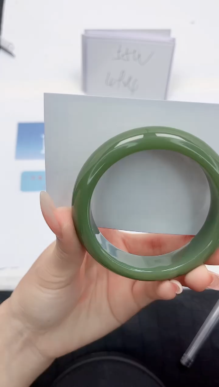 【闪购商品】石英质玉手镯未镶嵌L300-58.1