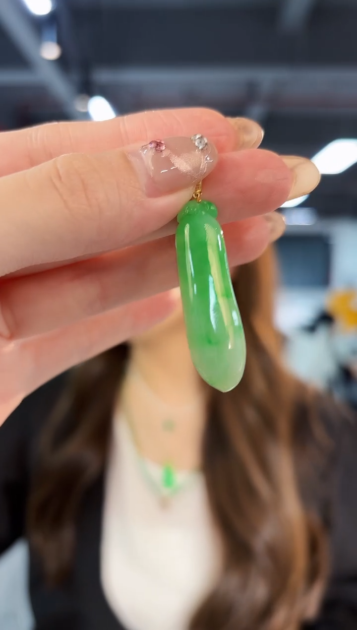 【闪购商品】翡翠吊坠(不含链)18K金镶嵌缅料A货/支持复检/一件