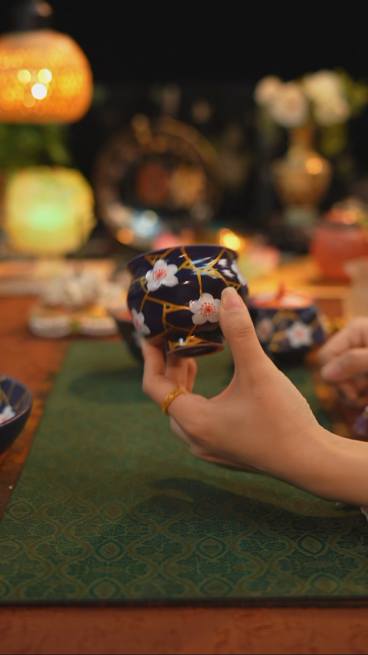 `···················