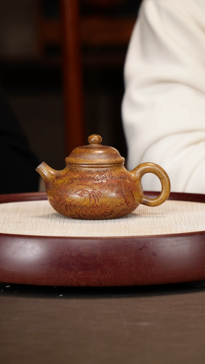 【闪购商品】紫砂茶壶柴烧容天280c
