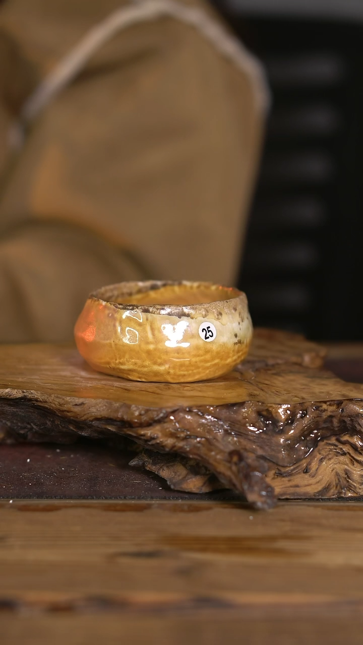  景德镇纯柴烧 中白泥普洱杯 25