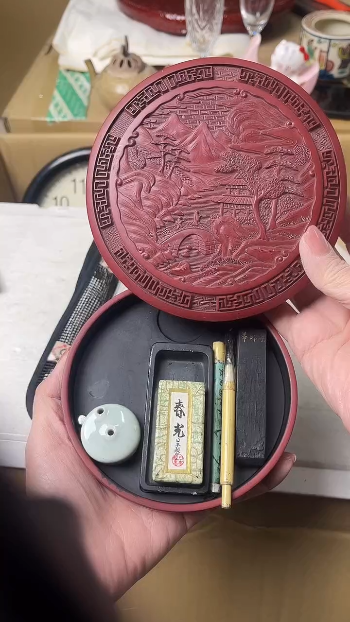 凯*中古杂项默认微瑕，满18包邮