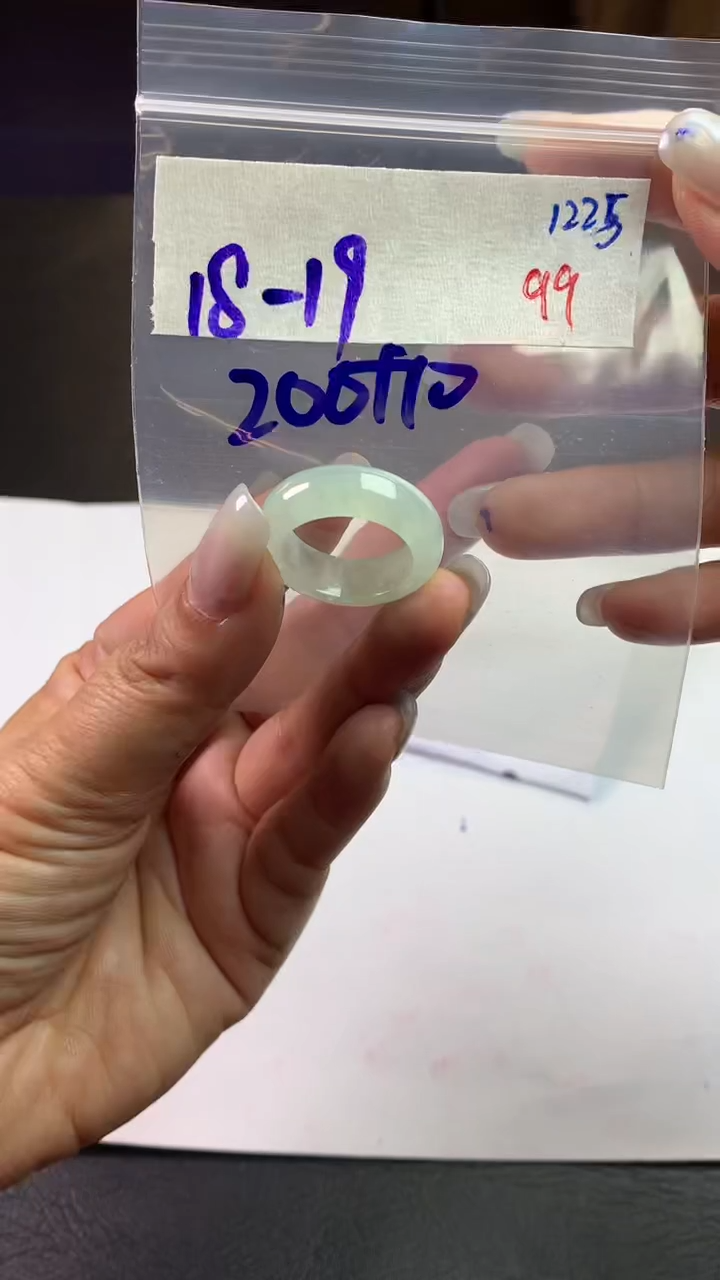 未镶嵌定制翡翠毛货需精细抛光拍一发一