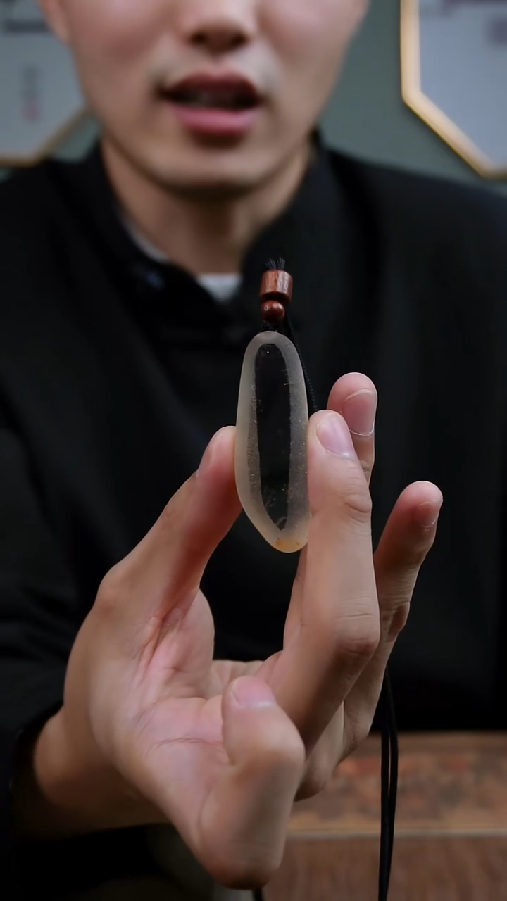 吊坠(赠链)未镶嵌水晶水晶