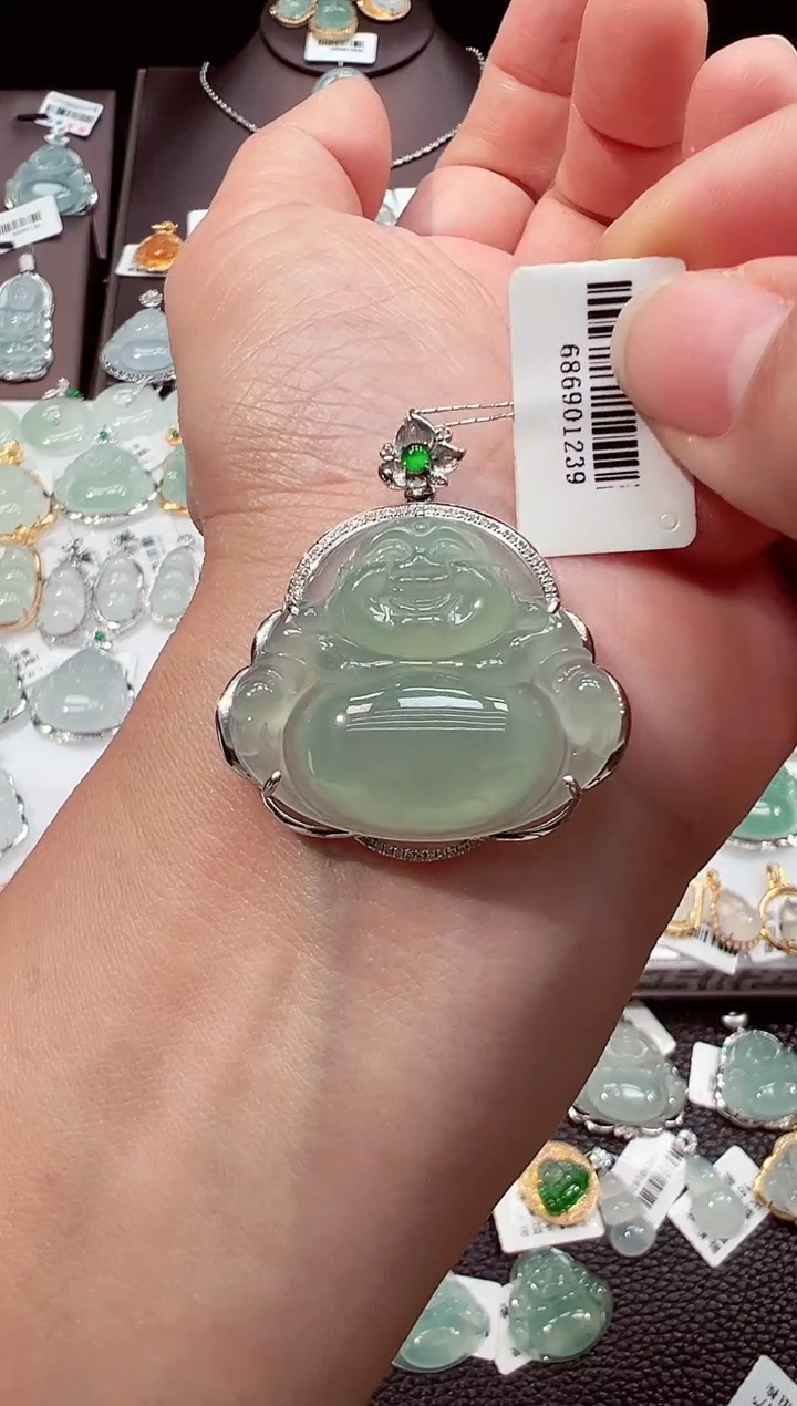 吊坠(不含链)18K金镶嵌翡翠佛公吊坠1239