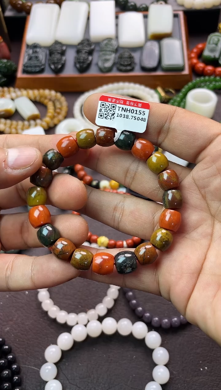 【闪购商品】南红玛瑙手串未镶嵌 多样性发一件TNH0155