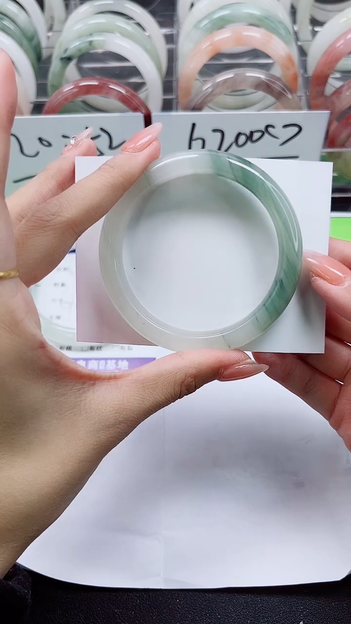 【闪购商品】石英质玉手镯合金A156-56/57