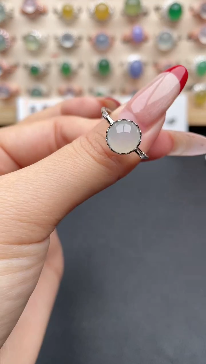 【闪购商品】翡翠戒指银S925镶嵌一物一证一礼盒