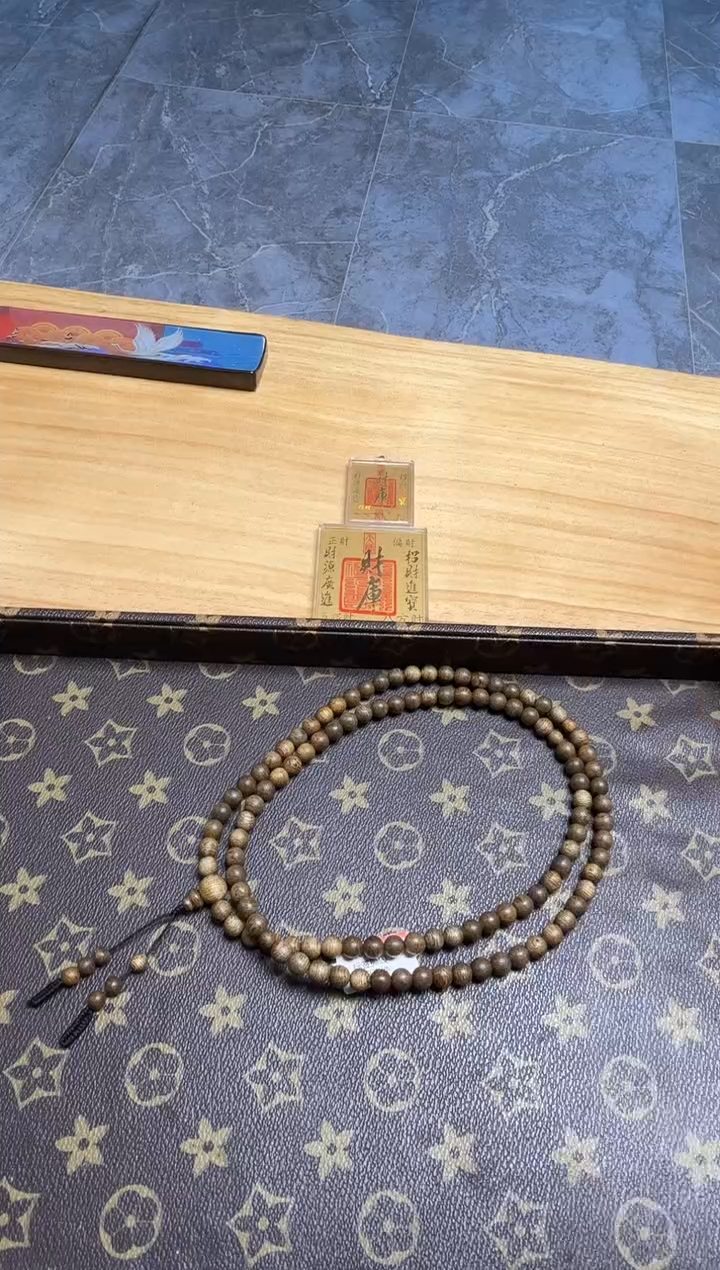 【闪购商品】沉香吊坠天然野柬埔寨0.7粗纹多圈12克+