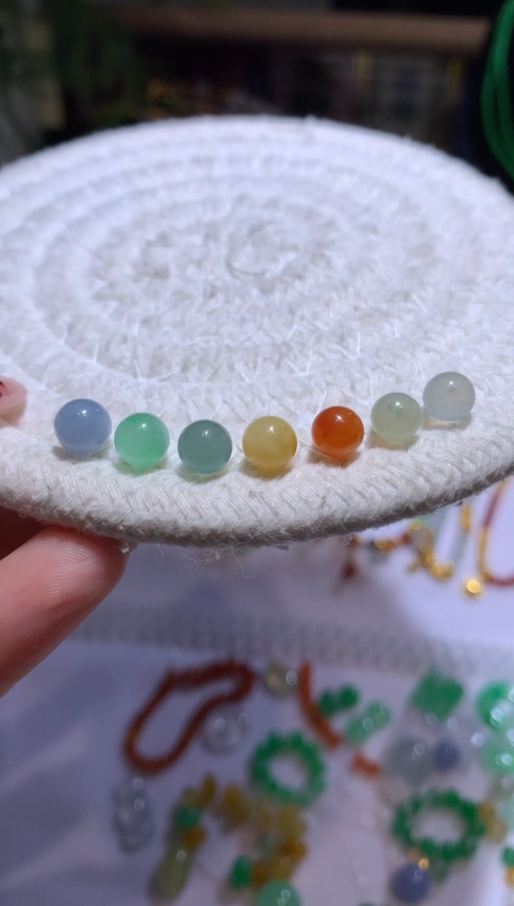 【闪购商品】定制翡翠未镶嵌卡6.6  珠子一组7颗  880+88