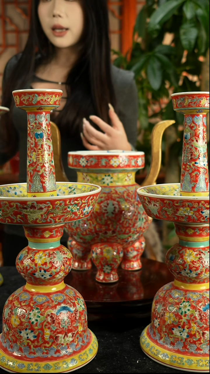 其他瓷粉彩供器五件套