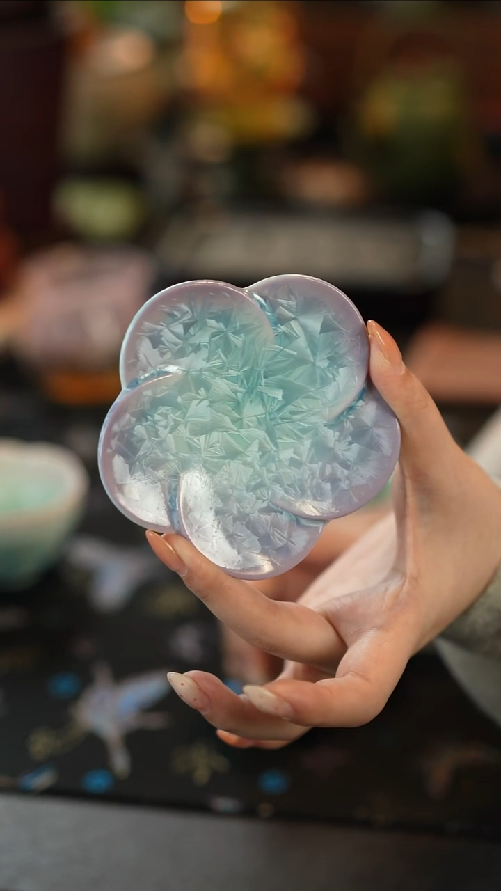 窑变结晶釉渐变紫青-柔瓣杯垫