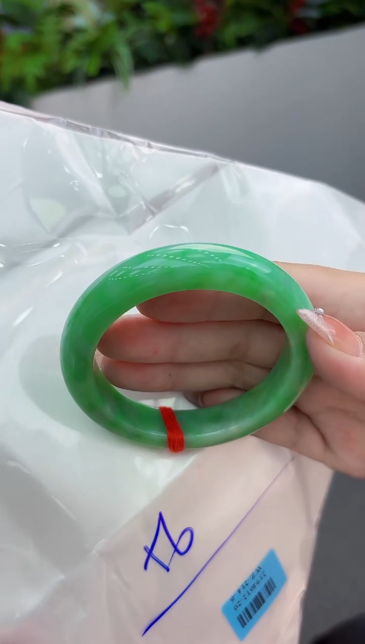 【闪购商品】翡翠手镯未镶嵌翡翠手镯