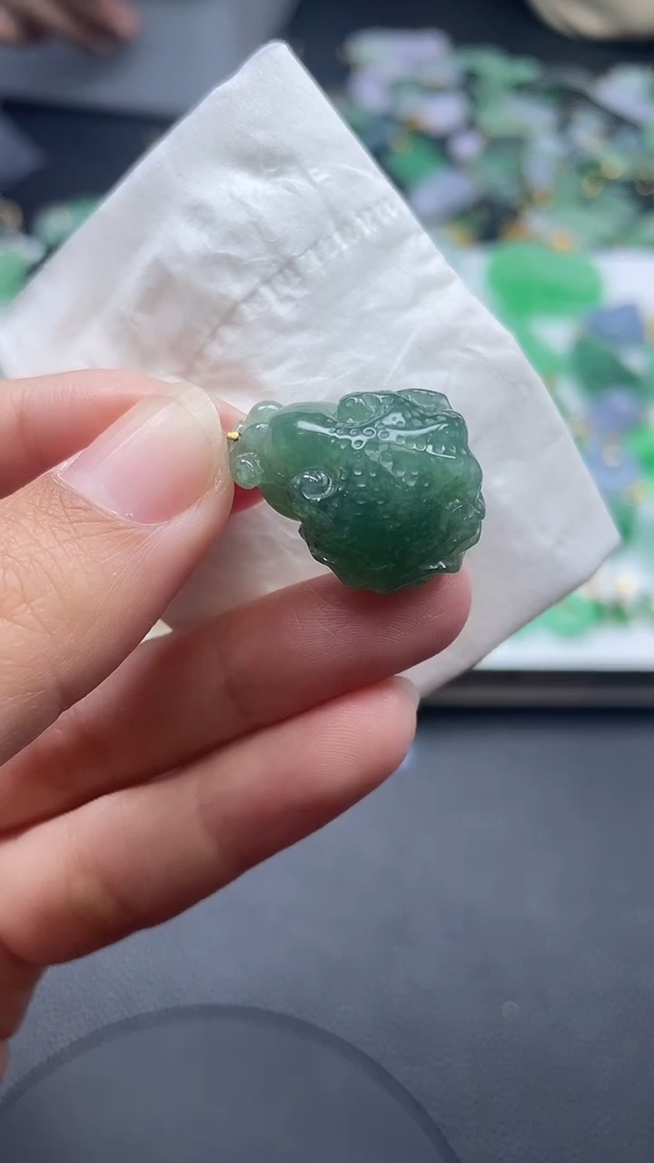 【闪购商品】翡翠颈饰18K金镶嵌翡翠