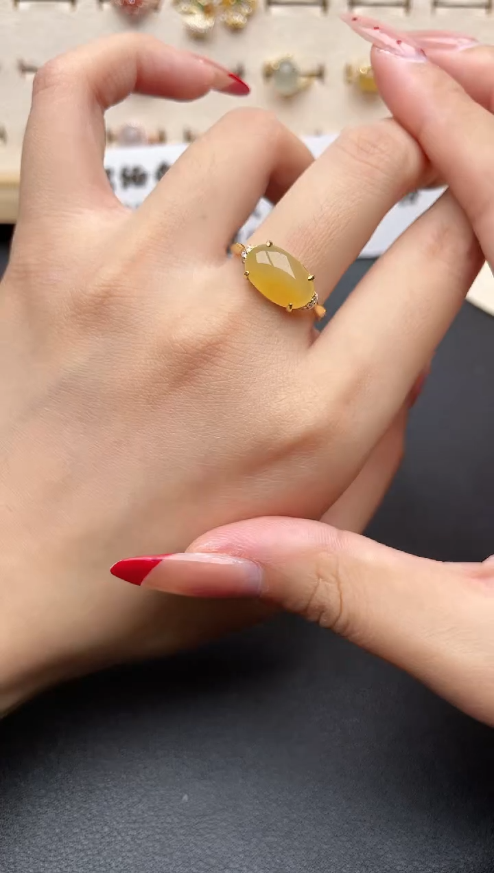 【闪购商品】翡翠戒指银S925镶嵌一物一证一礼盒