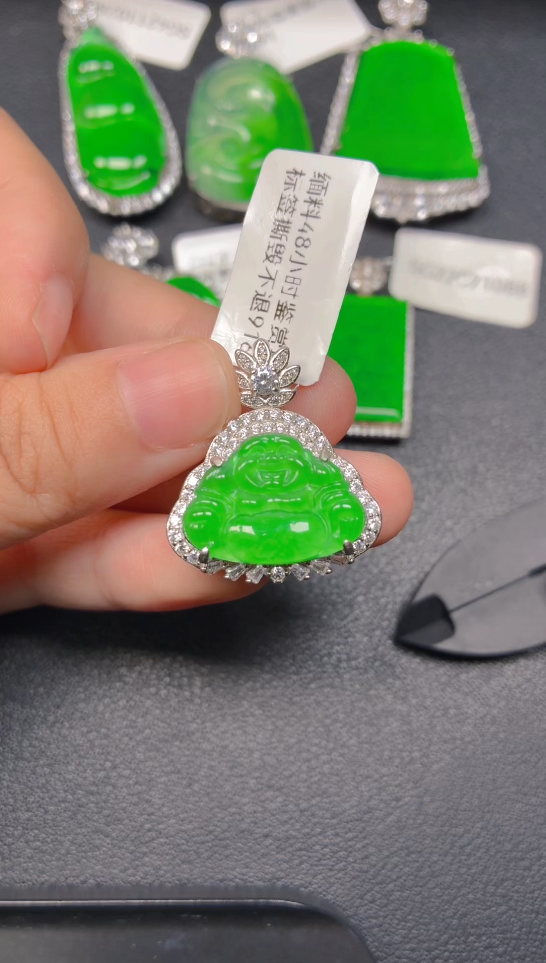 颈饰银S925镶嵌翡翠1