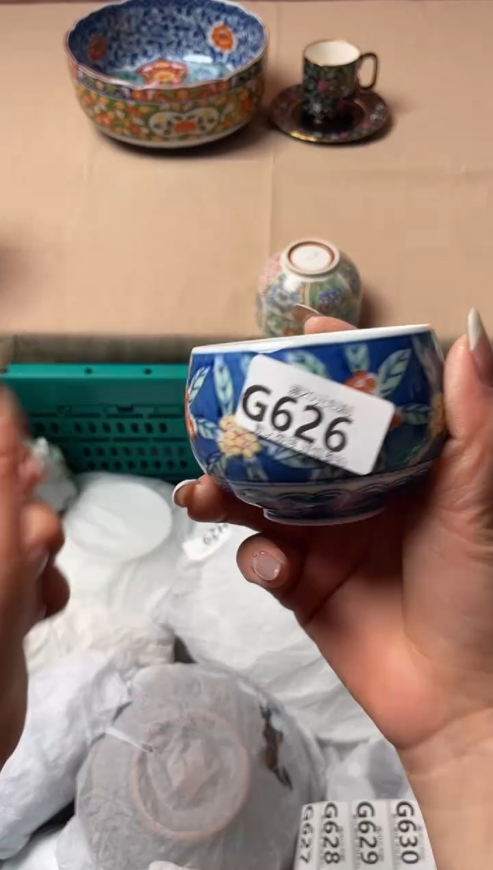 瓷片困**饱瓷器瓷器G626