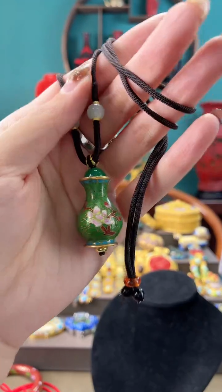 非遗手工景泰蓝小瓶子吊坠绿色