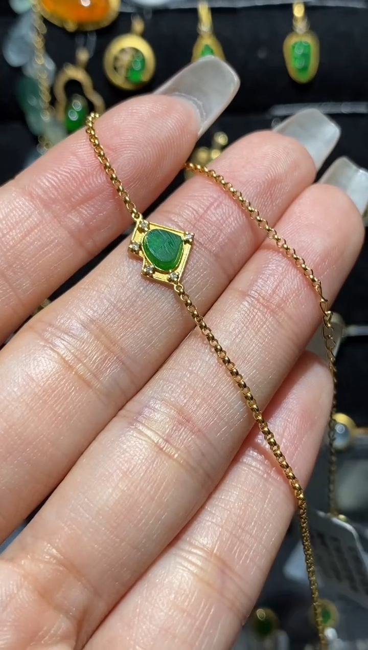 【闪购商品】翡翠手链18K金镶嵌手链