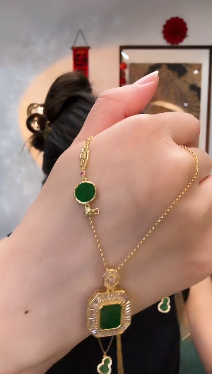 【闪购商品】翡翠颈饰银S925镶嵌吊坠