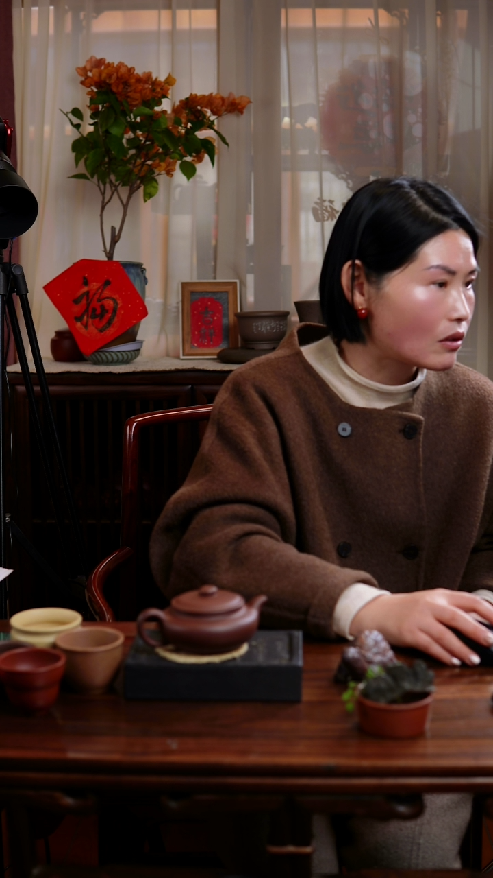 【闪购商品】紫泥茶壶扁腹 200cc四底  半手工 无添加