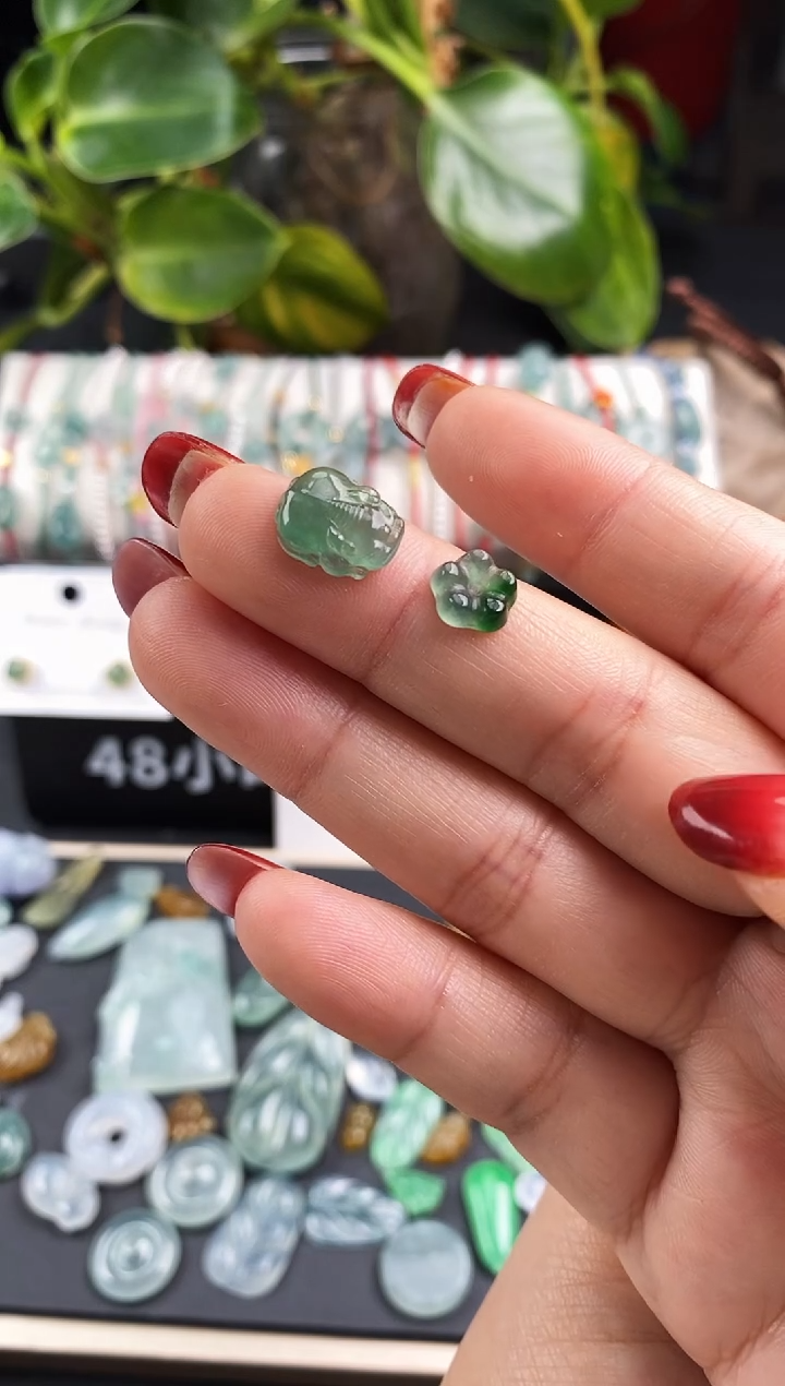 【闪购商品】翡翠戒指未镶嵌貔貅小花
