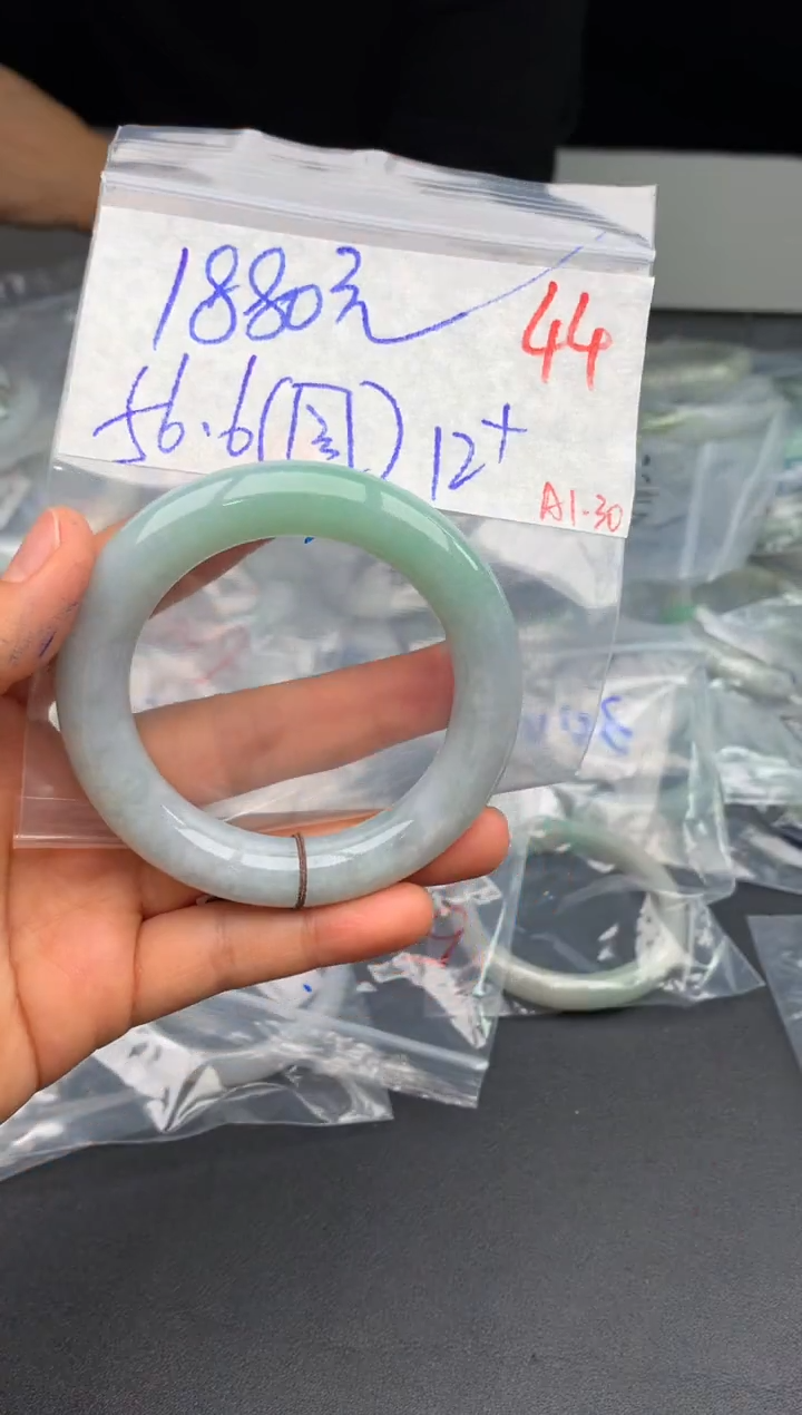 【闪购商品】定制翡翠未镶嵌毛货需精细抛光+多样性发货拍一发一