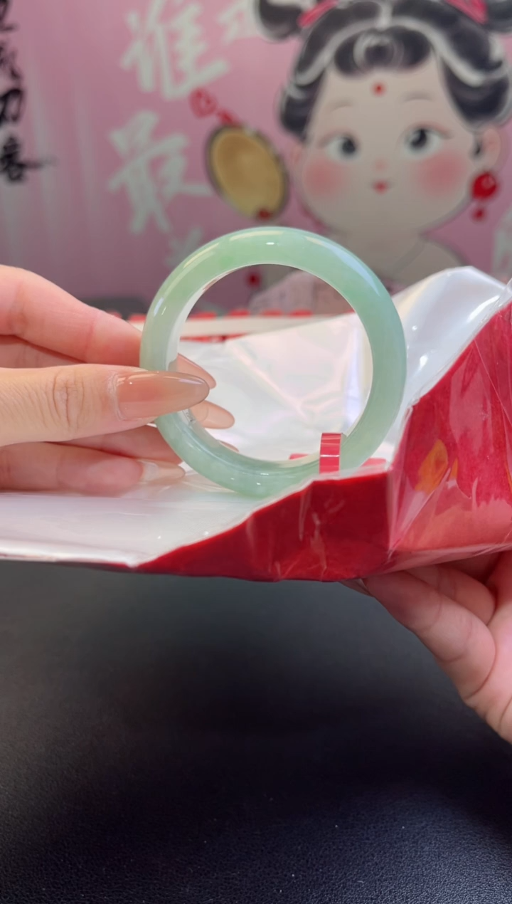 【闪购商品】翡翠手镯未镶嵌翡翠手镯2