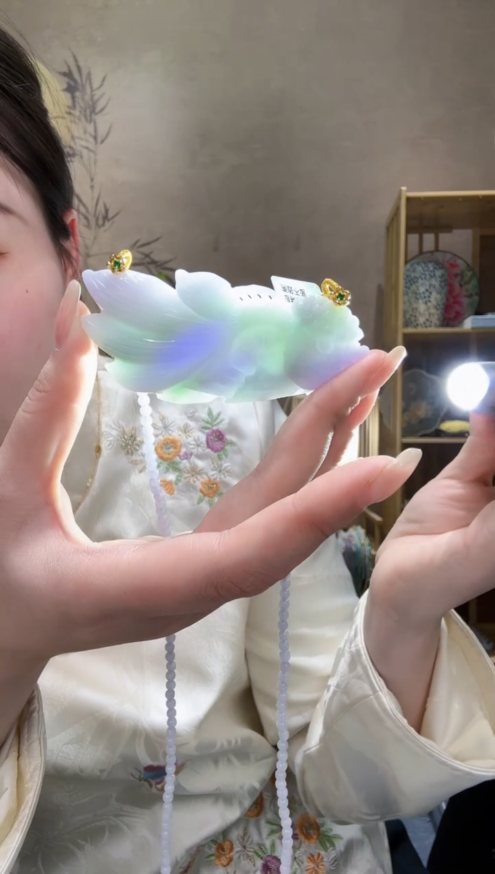 【闪购商品】翡翠颈饰未镶嵌吊坠