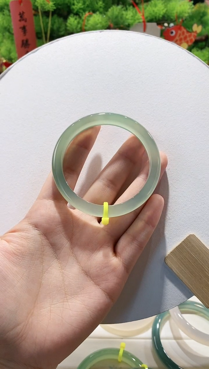 【闪购商品】玛瑙/玉髓手镯未镶嵌48-56