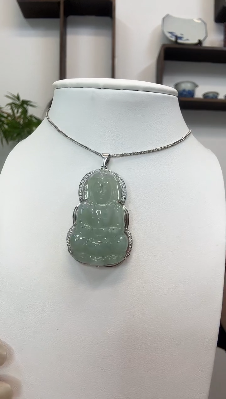 吊坠(赠链)银S925镶嵌翡翠观音