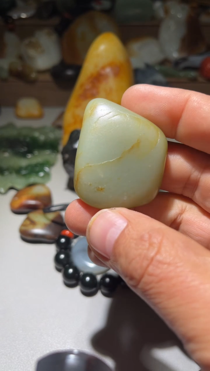 未镶嵌和田玉（子料）挂件 和田玉（子料）