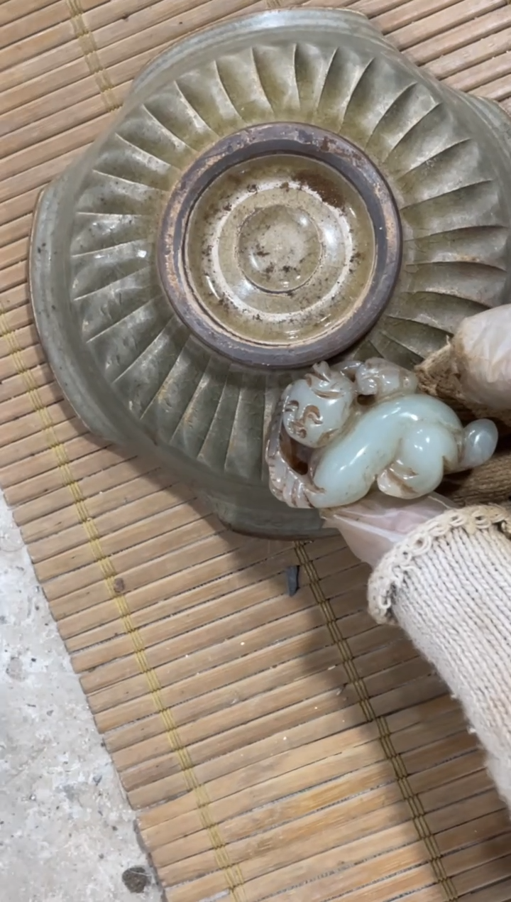 瓷片沉***。手工，手绘，陶瓷