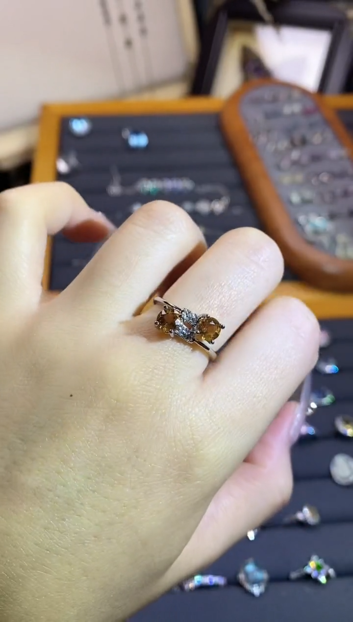 【闪购商品】水晶手链银S925镶嵌A23