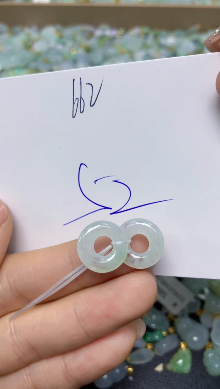 【闪购商品】翡翠挂件未镶嵌 天然翡翠A货