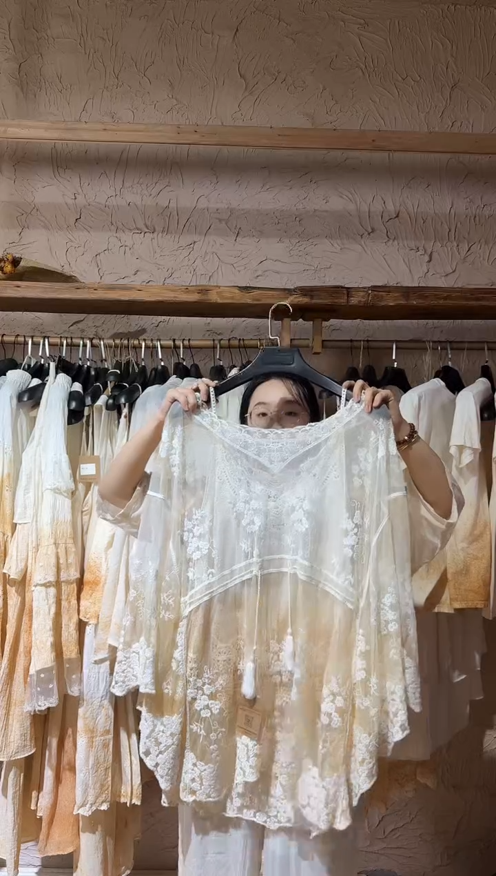 LEISI11111111111111111111111111111