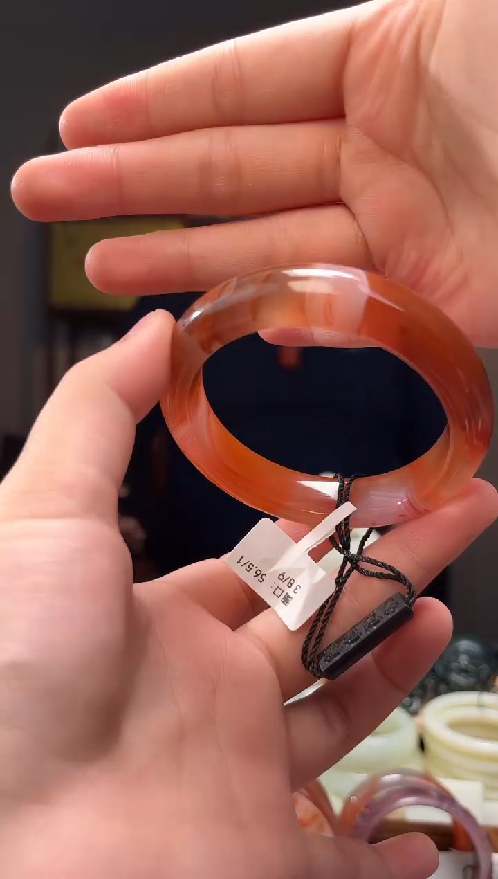 颈饰未镶嵌南红玛瑙56+