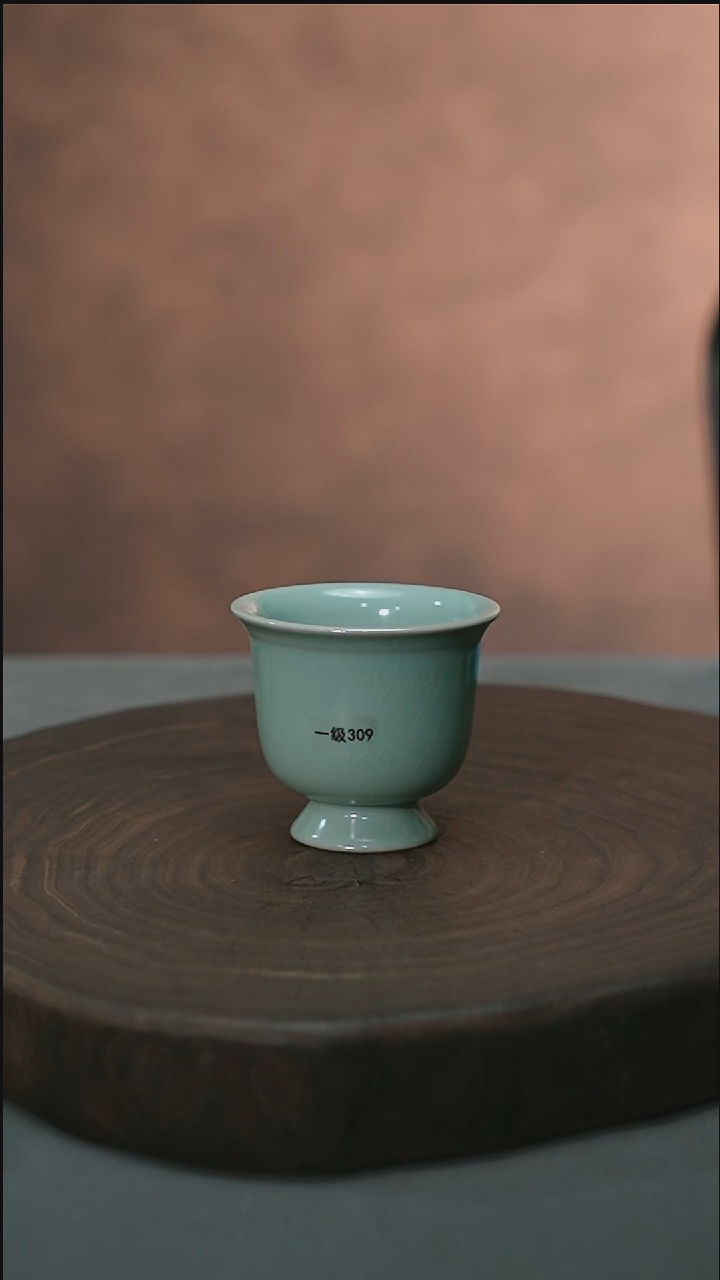 瓷君子汝瓷【一级】高足杯309