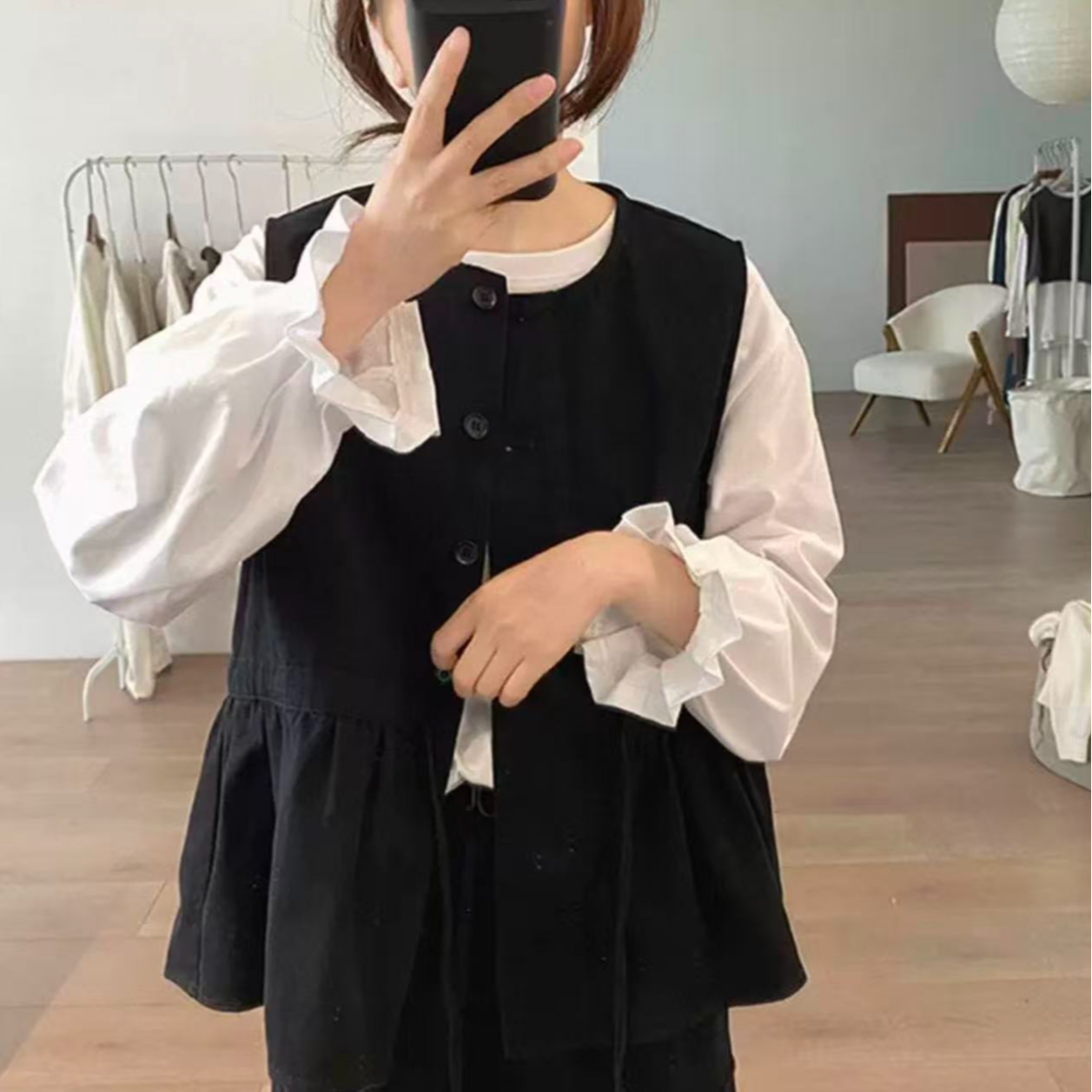 【彤彤家】7001#开襟马甲+灯笼袖圆领衫两件套L/104