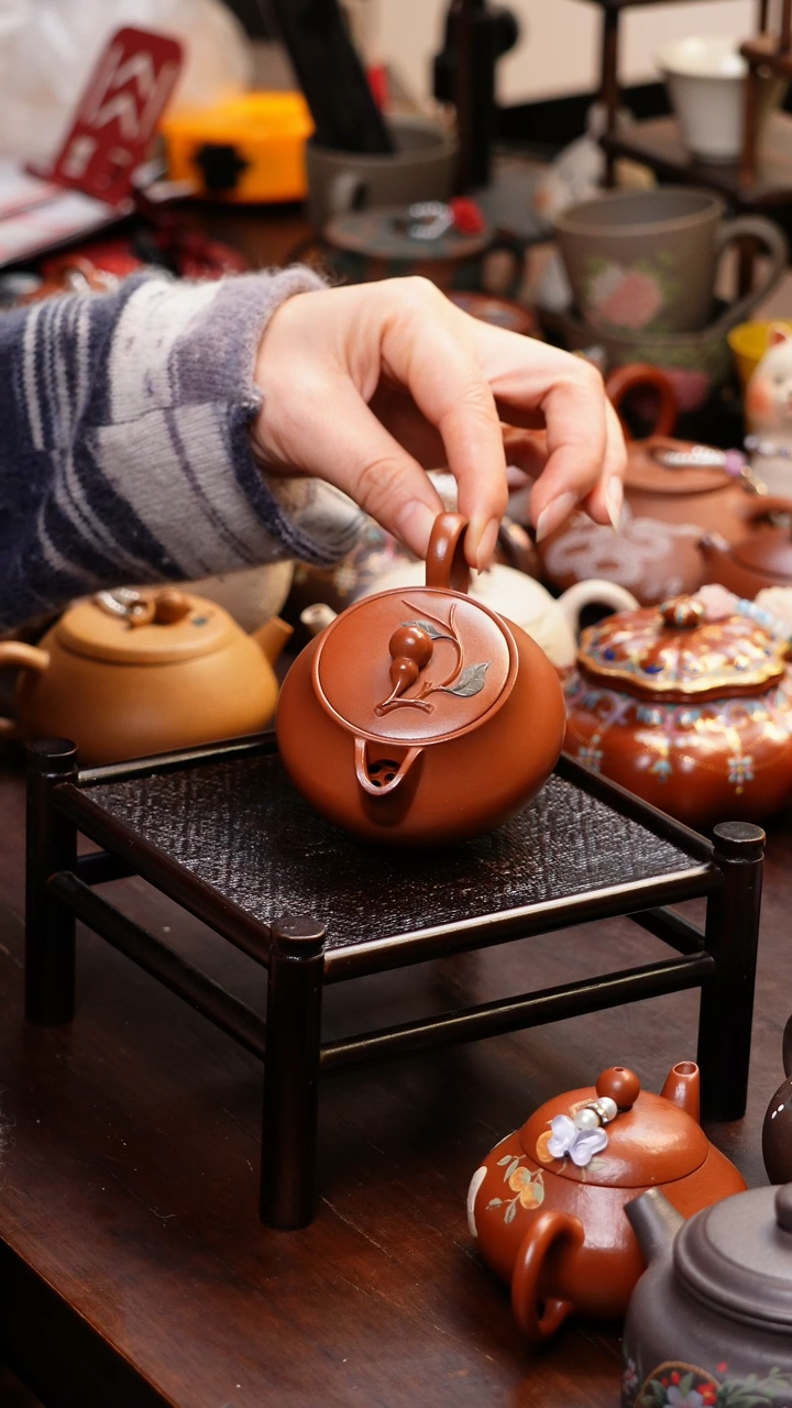 【闪购商品】原矿手工紫砂壶朱泥