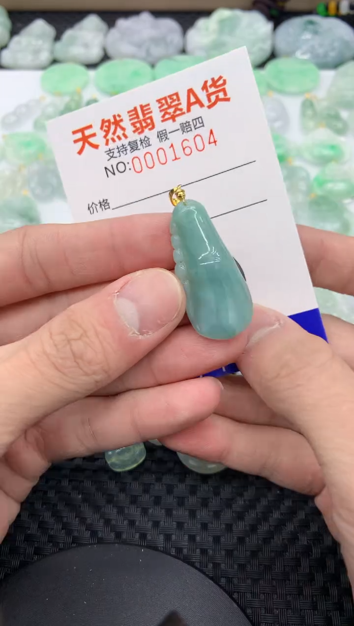 【闪购商品】翡翠颈饰未镶嵌111111111