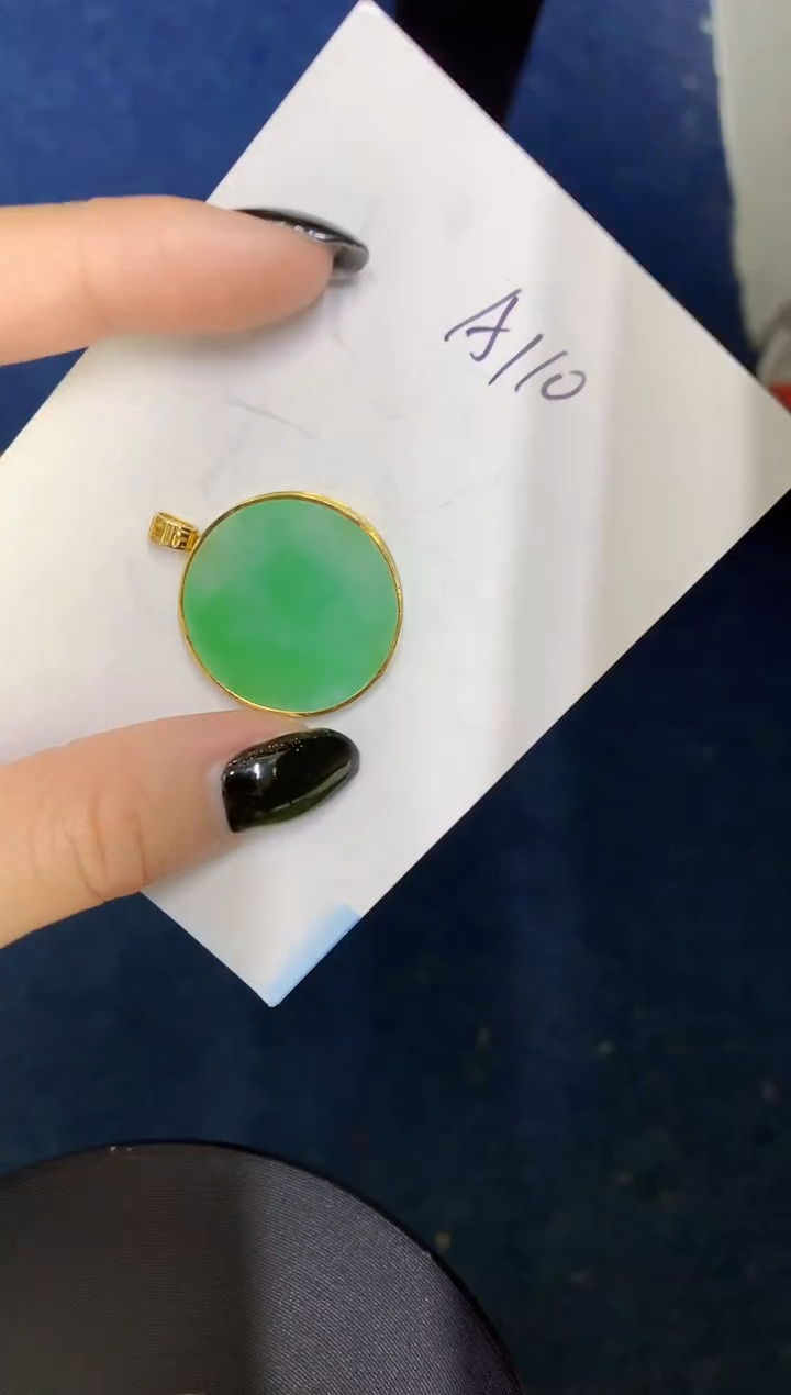 【闪购商品】翡翠颈饰18K金镶嵌000000000