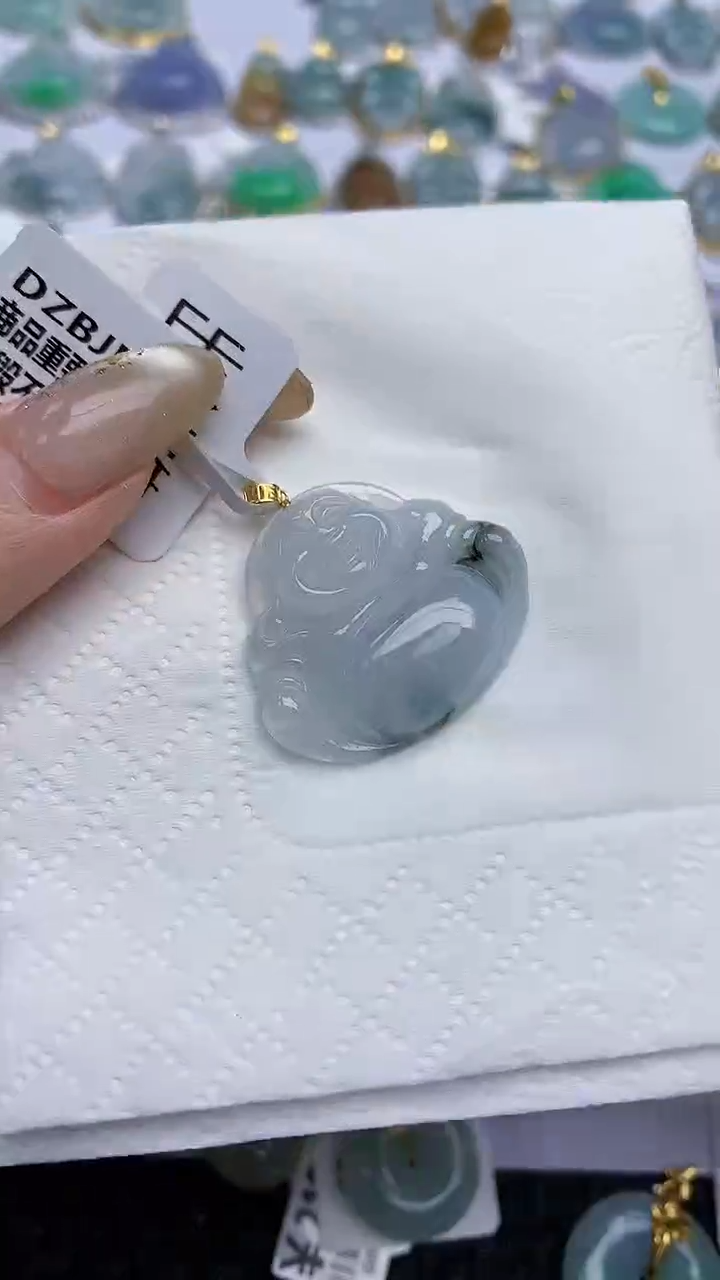 【闪购商品】翡翠颈饰18K金镶嵌天然A货翡翠 17