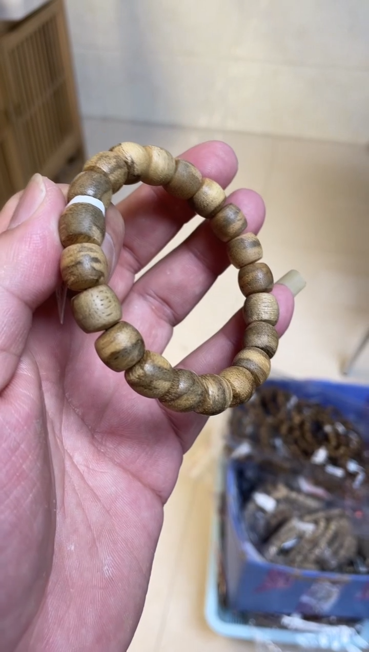 【闪购商品】沉香手串马尼涝老型单圈1.1多样性发其一