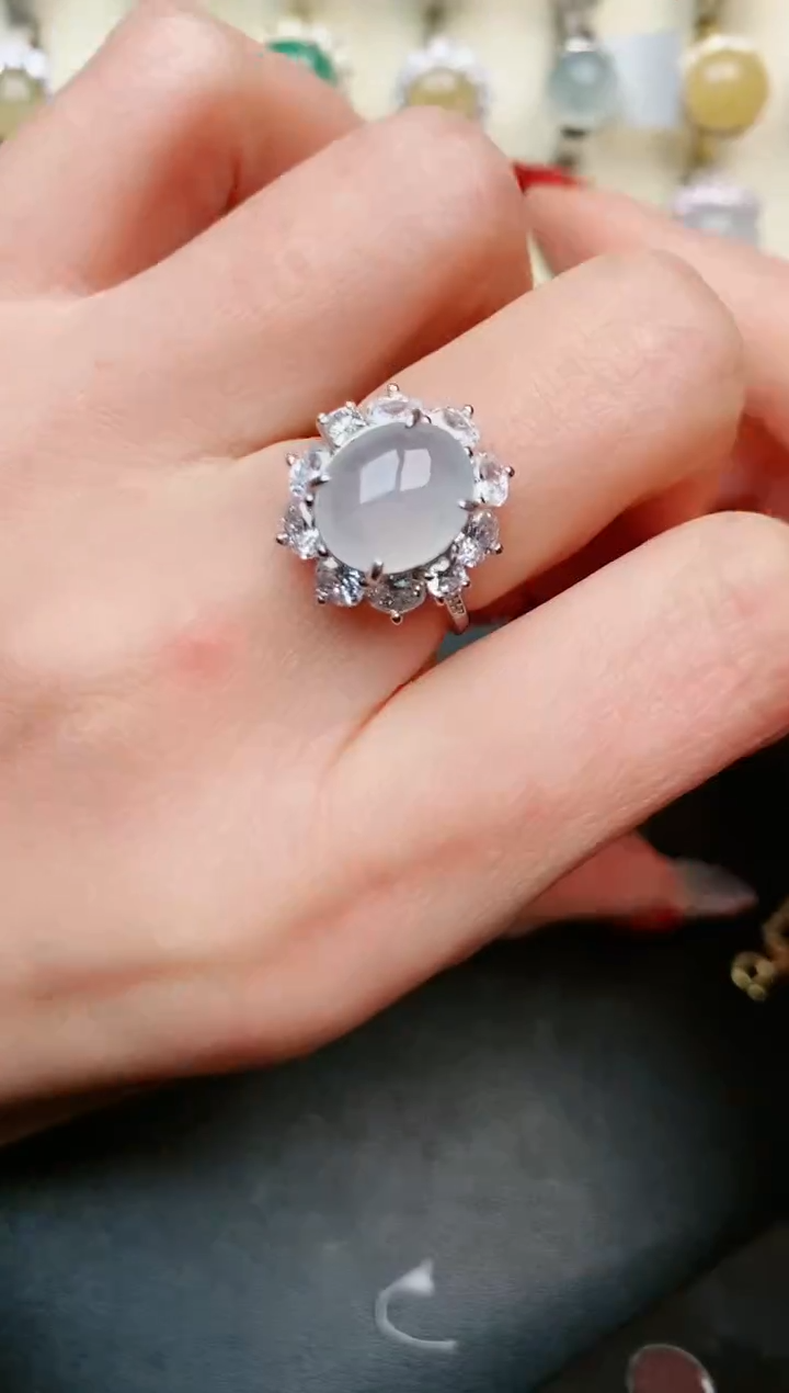 【闪购商品】翡翠戒指银S925镶嵌......