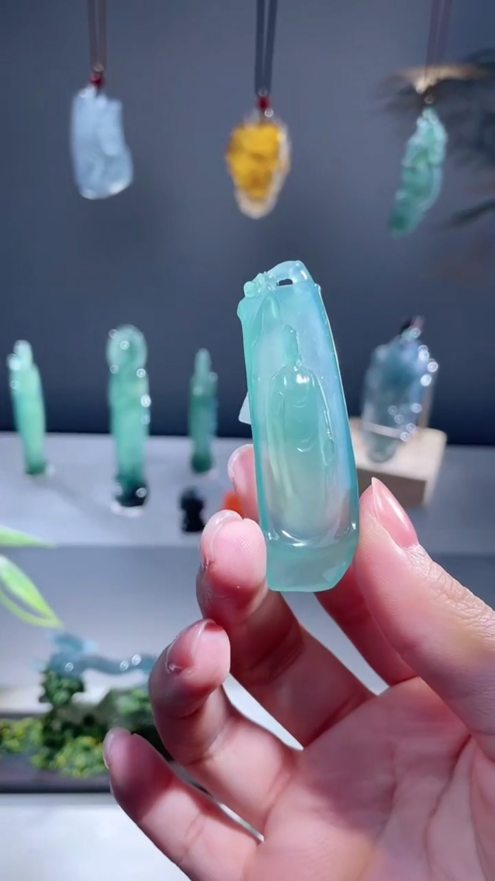 吊坠(不含链)未镶嵌翡翠站观音