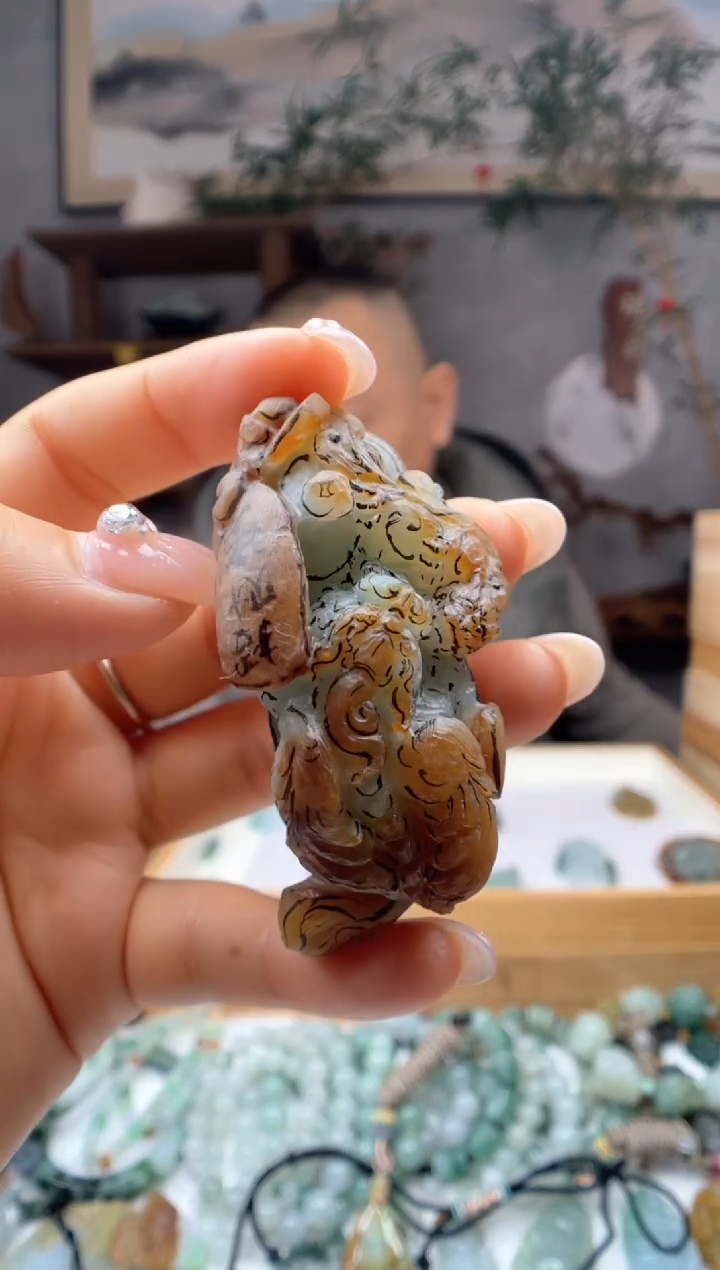 【闪购商品】定制翡翠未镶嵌貔貅