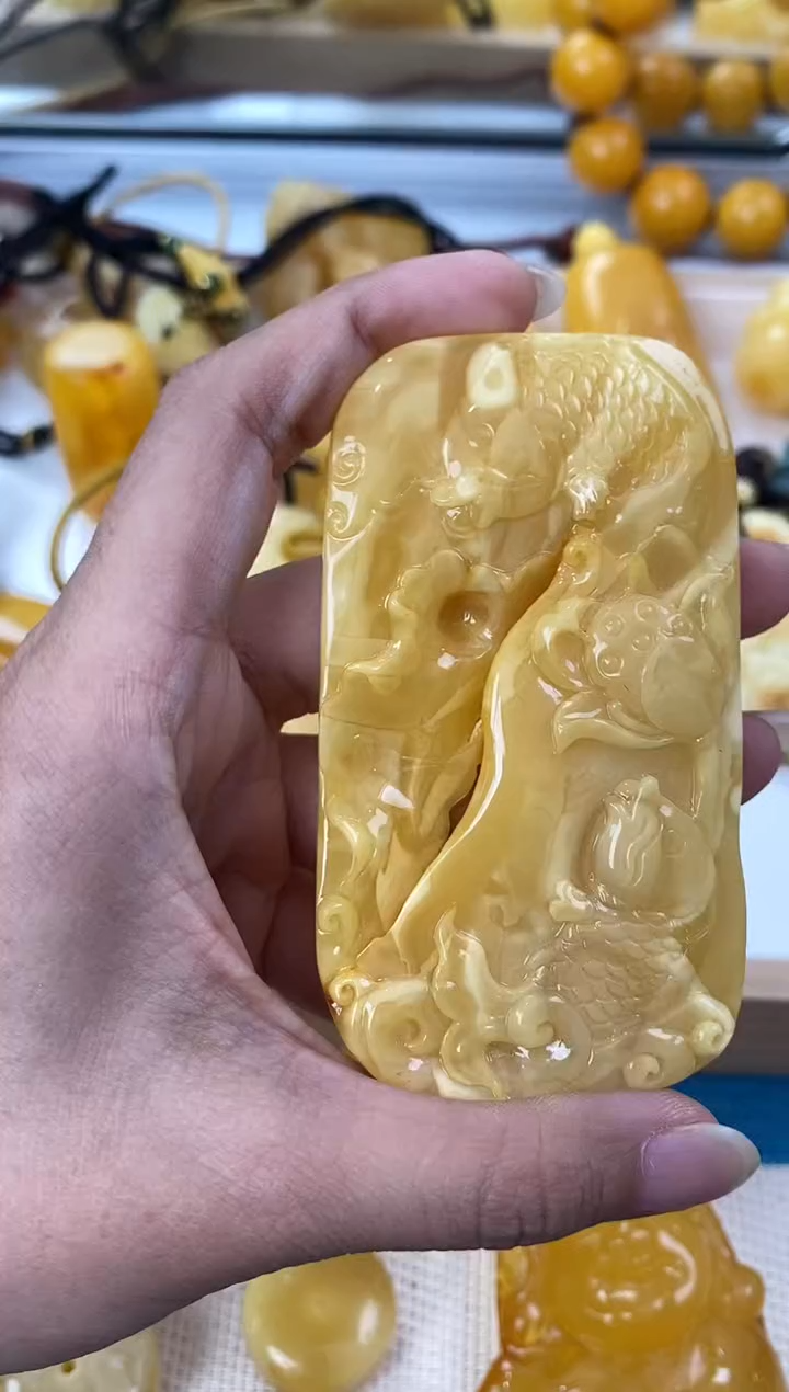 未镶嵌琥珀裸石天然琥珀蜜蜡